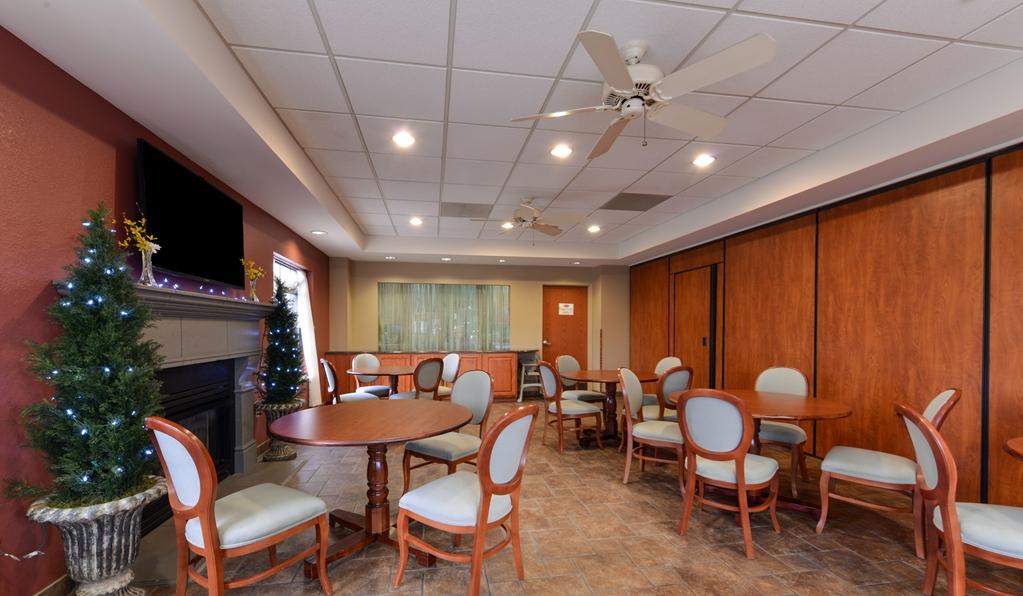 Country Hearth Inn & Suites Edwardsville Udogodnienia zdjęcie