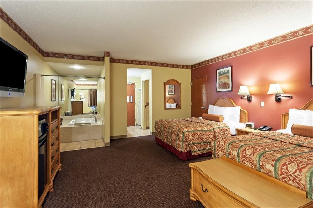 Country Hearth Inn & Suites Edwardsville Zewnętrze zdjęcie