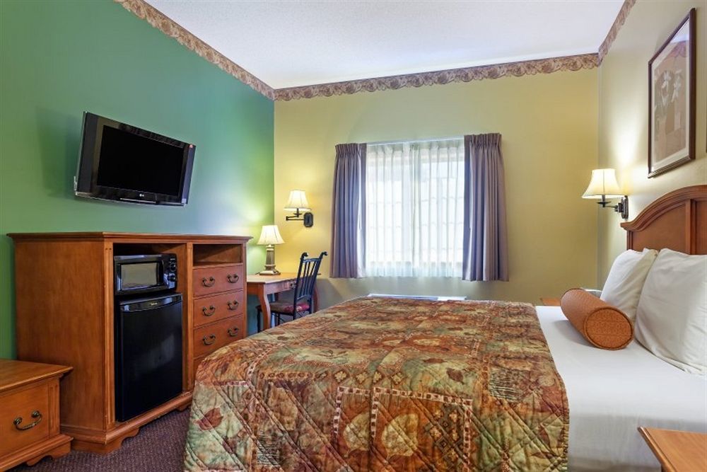 Country Hearth Inn & Suites Edwardsville Zewnętrze zdjęcie