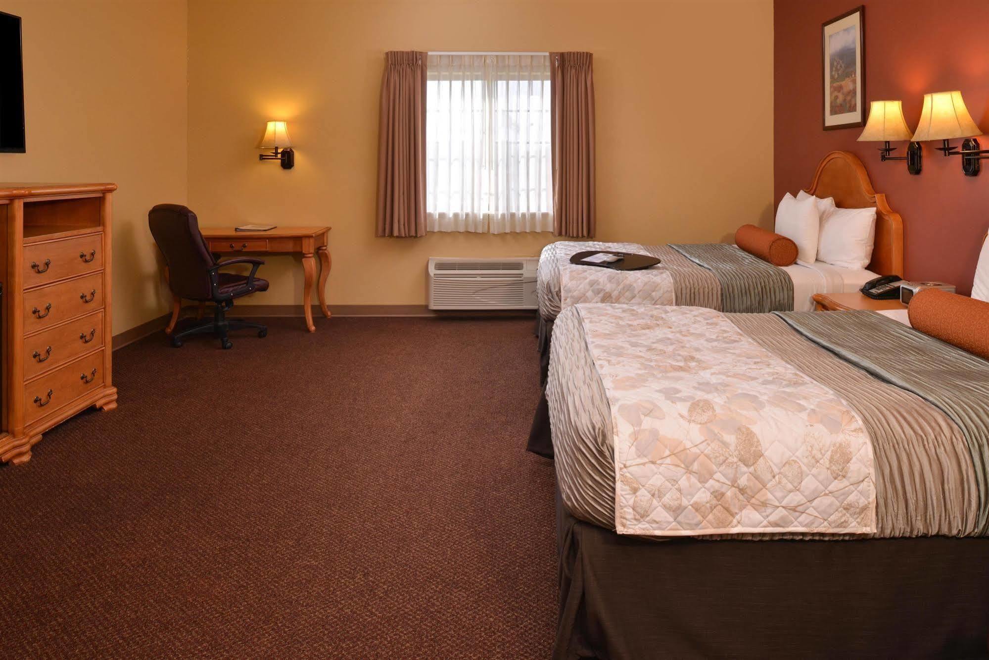 Country Hearth Inn & Suites Edwardsville Zewnętrze zdjęcie