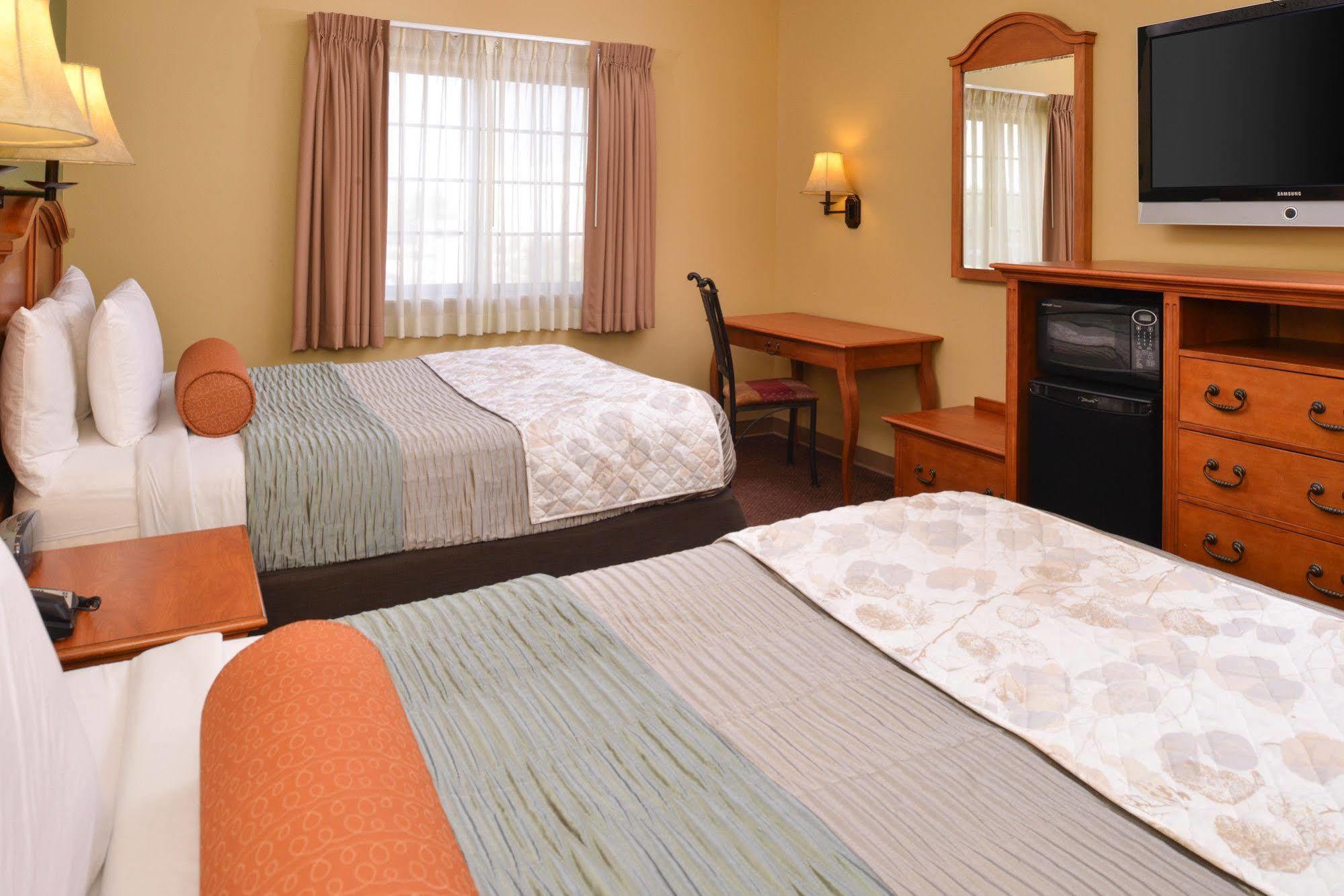 Country Hearth Inn & Suites Edwardsville Zewnętrze zdjęcie
